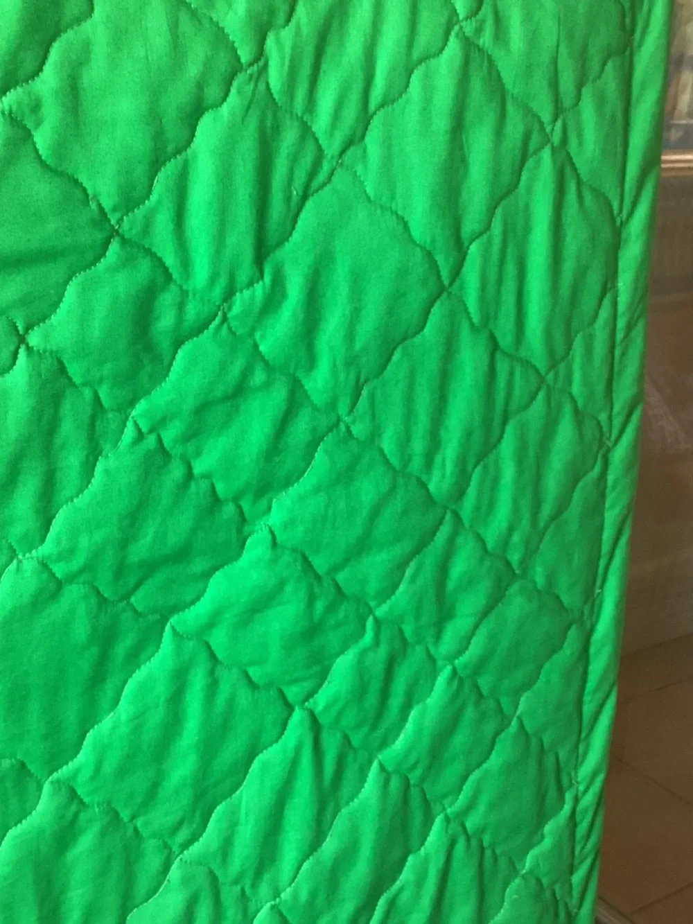 NWT Hand Crafted Green and White Bright Quilt